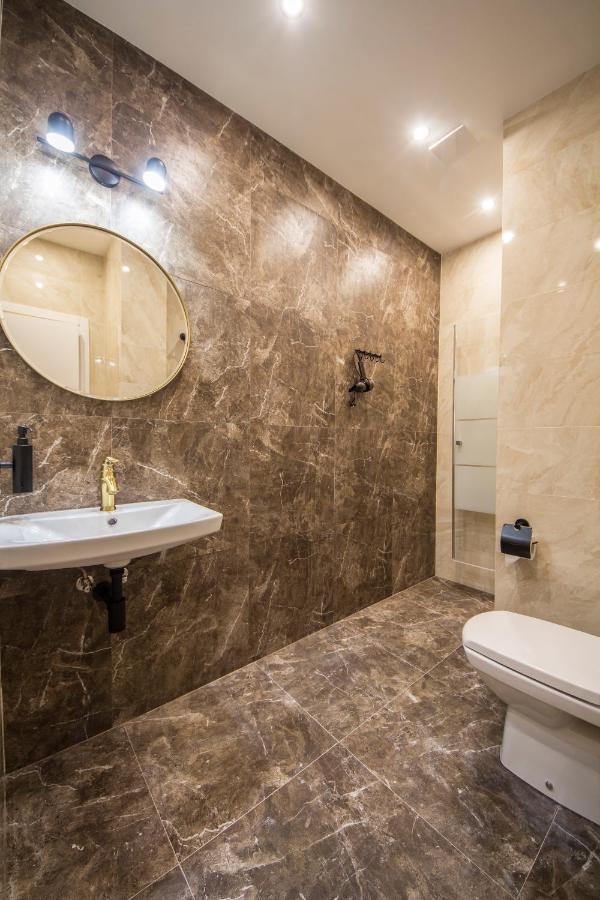 كييف Apartments On Antonovycha المظهر الخارجي الصورة