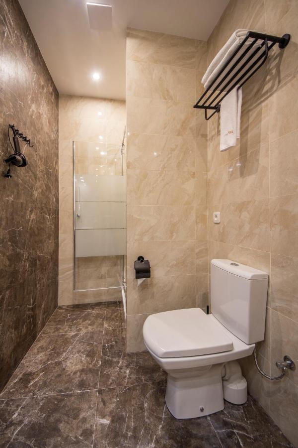 كييف Apartments On Antonovycha المظهر الخارجي الصورة